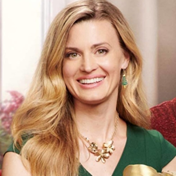 5/$25 Stocking Stuffer Sale Christmas Earrings ROSE GOLD SANTA Christmas Earring - Picture 5 of 7